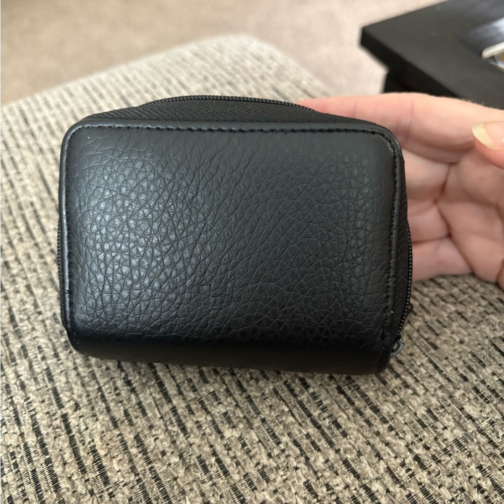 Buxton Solid Colored Black Pebbled Multi Card Wiz… - image 6